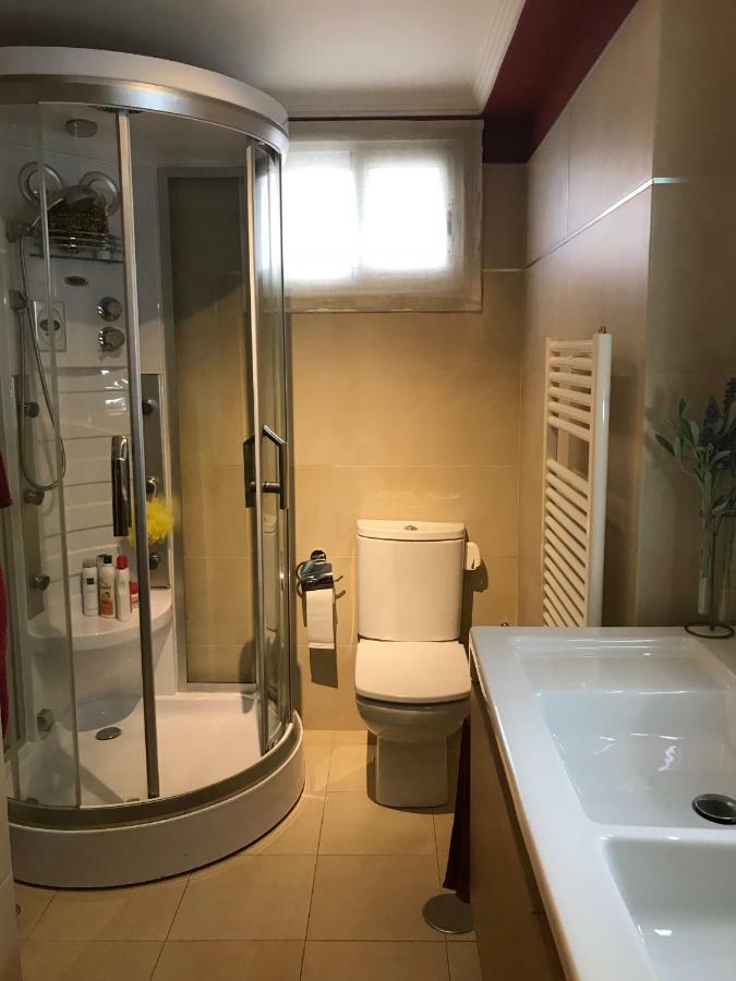 Casa Castelao, Parking Gratuito Apartment Vigo Exterior photo